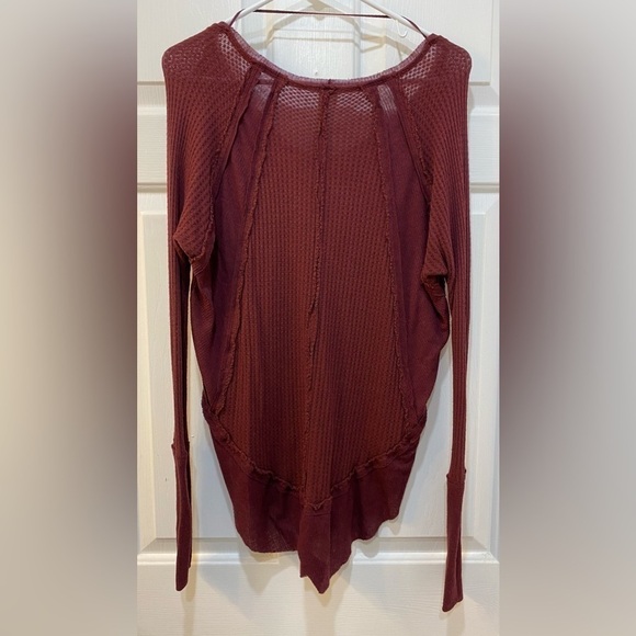 We The Free Waffle Knit Blouse Thermal Top Curved Hem Bohemian Women's Size XS - Picture 2 of 7